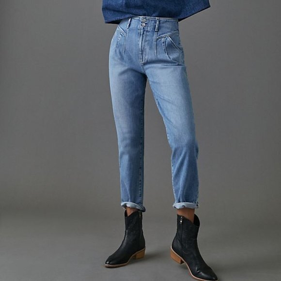 Denim PAIGE Ultra High-Rise Pleated Jeans (NWT) - Picture 3 of 4